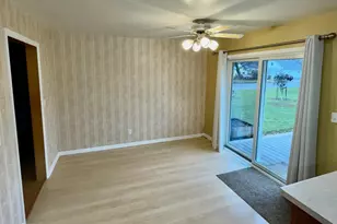 1401 7th St NW, Austin, MN 55912 - Photo 10