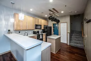 471 Frederick Cir, Hastings, MN 55033 - Photo 10