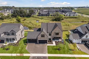 10154 Peony Ln N, Maple Grove, MN 55311 - Photo 2