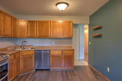 811 98th Avenue NW #101, Coon Rapids, MN 55433 - Photo 6
