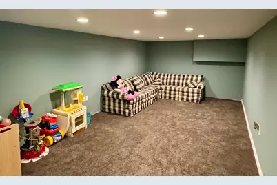 111 Cherry Avenue, Bird Island, MN 55310 - Photo 24