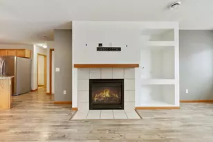 16427 Elm Creek Ln, Lakeville, MN 55044 - Photo 6