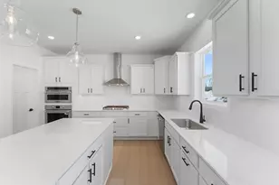 5424 Tallow Tree Ln, Woodbury, MN 55129 - Photo 4