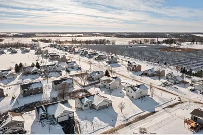 213 Summerfield Lane, Waverly, MN 55390 - Photo 2