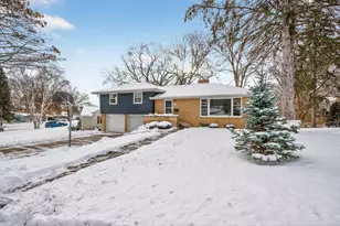 2233 Gilbert Ln, South Saint Paul, MN 55075 - Photo 1