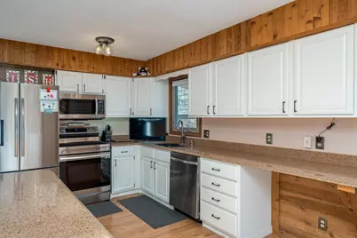 1444 Howard Street, Saint Peter, MN 56082 - Photo 8