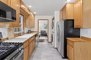 1010 Summit Ave, South Saint Paul, MN 55075 - Photo 8