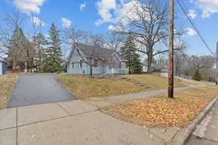1010 Summit Ave, South Saint Paul, MN 55075 - Photo 18