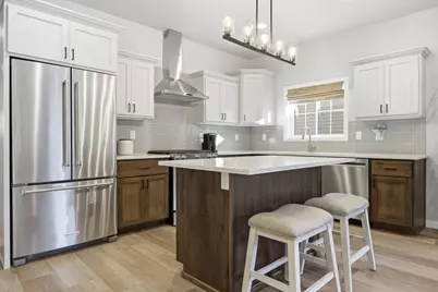 4168 Arthur Drive S, Fargo, ND 58104 - Photo 4