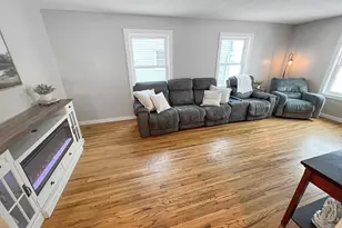 2053 Mesabi Ave, North Saint Paul, MN 55109 - Photo 10