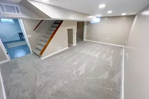 2053 Mesabi Ave, North Saint Paul, MN 55109 - Photo 30