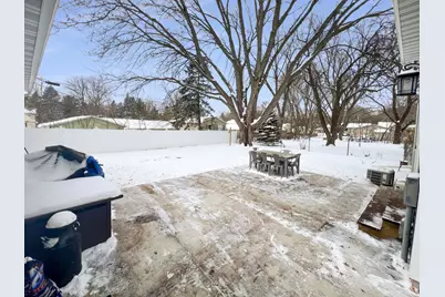 2053 Mesabi Avenue, North Saint Paul, MN 55109 - Photo 34