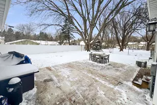 2053 Mesabi Ave, North Saint Paul, MN 55109 - Photo 34