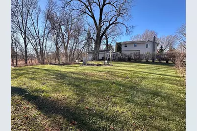 101 Axel Avenue E, Grove City, MN 56243 - Photo 10