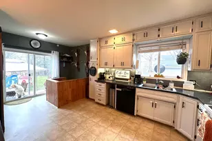 101 Axel Ave E, Grove City, MN 56243 - Photo 26