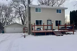 101 Axel Ave E, Grove City, MN 56243 - Photo 2