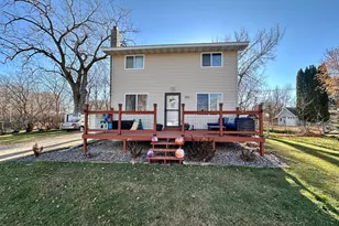 101 Axel Ave E, Grove City, MN 56243 - Photo 6