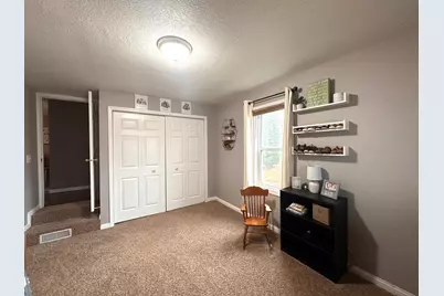 101 Axel Avenue E, Grove City, MN 56243 - Photo 48