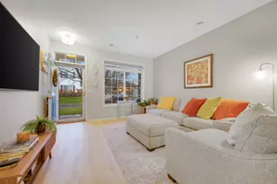 739 Maple Hills Dr, Maplewood, MN 55117 - Photo 1