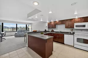 207 5th Ave SW, Rochester, MN 55902 - Photo 10