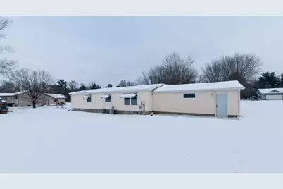 1412 Birchwood Lane, Eau Claire, WI 54703 - Photo 4