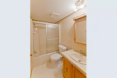 1412 Birchwood Lane, Eau Claire, WI 54703 - Photo 24