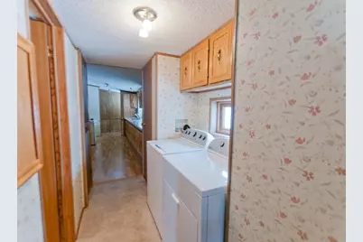 1412 Birchwood Lane, Eau Claire, WI 54703 - Photo 8