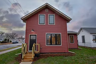 602 8th Street E, Winona, MN 55987 - Photo 1