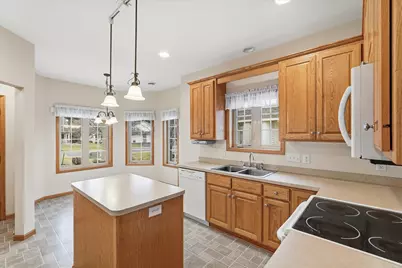 12578 Fenway Avenue N, Hugo, MN 55038 - Photo 8