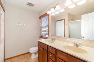 15614 Emerald Dr N, Hugo, MN 55038 - Photo 20