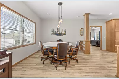 804 Mitchell Court, Glencoe, MN 55336 - Photo 4