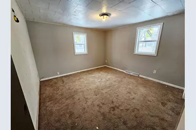 905 6th Street, Clarkfield, MN 56223 - Photo 6