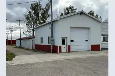 207 W Lincoln Street, Hendricks, MN 56136 - Photo 1