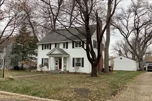 210 Lee Pl, Albert Lea, MN 56007 - Photo 2