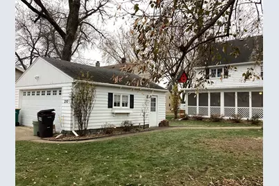 210 Lee Place, Albert Lea, MN 56007 - Photo 4