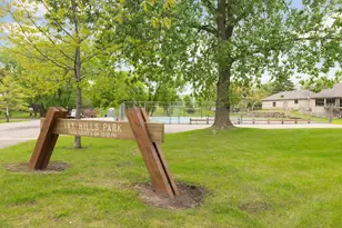 1053 Smith Ave S, West Saint Paul, MN 55118 - Photo 24