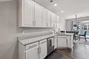 20330 Kensfield Trail, Lakeville, MN 55044 - Photo 4