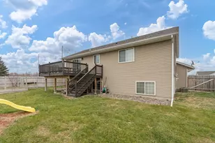 900 10th St SE, Waseca, MN 56093 - Photo 28