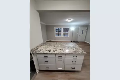 934 Orange Avenue E, Saint Paul, MN 55106 - Photo 8