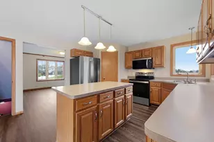 607 Miller Ct, Dundas, MN 55019 - Photo 14