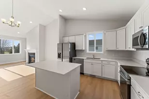 1356 Wisteria Ln, New Richmond, WI 54017 - Photo 14