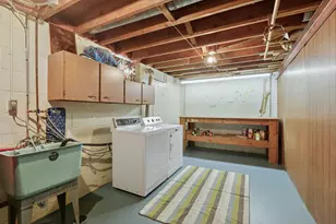 2305 Brookridge Ave, Golden Valley, MN 55422 - Photo 36