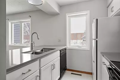 1595 W Wayzata Boulevard #F, Long Lake, MN 55356 - Photo 14