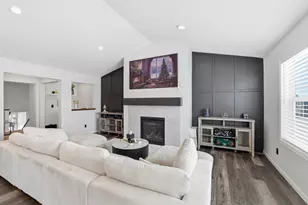 6886 102nd St S, Cottage Grove, MN 55016 - Photo 8