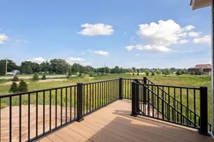 4000 Arbor Dr, Woodbury, MN 55129 - Photo 34