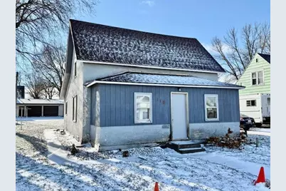 118 E Broadway Street, Redwood Falls, MN 56283 - Photo 1
