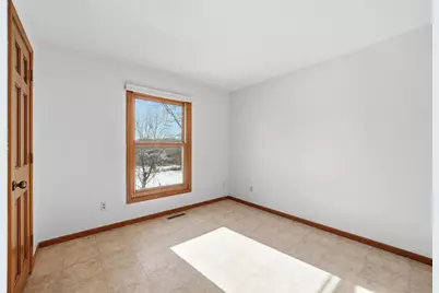 185 Cascade Court, Chanhassen, MN 55317 - Photo 18