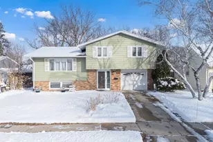 1536 8 1/2 Ave SE, Rochester, MN 55904 - Photo 1