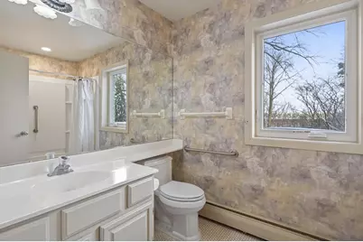 5009 Lake Avenue #201, White Bear Lake, MN 55110 - Photo 34