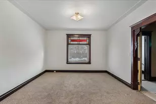 721 E 2nd St, Duluth, MN 55805 - Photo 8